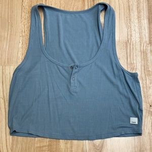 Vuori Ribbed Crop Tank